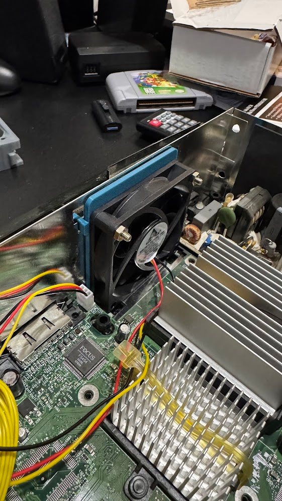 Original Xbox 70mm fan mount